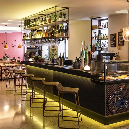 Mercure Centro Santa Catarina מלון