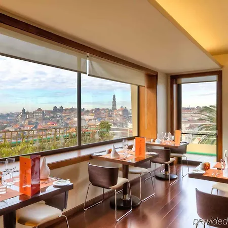 Hotel Mercure Centro Santa Catarina Porto