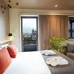 Hotel Mercure Centro Santa Catarina 4*