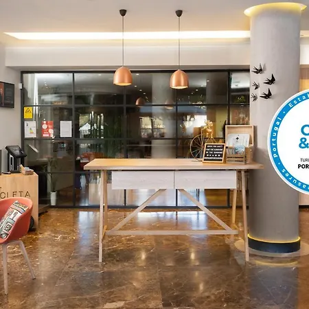 Mercure Centro Santa Catarina Hotel 4*