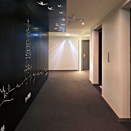 Hotel Mercure Centro Santa Catarina 4*