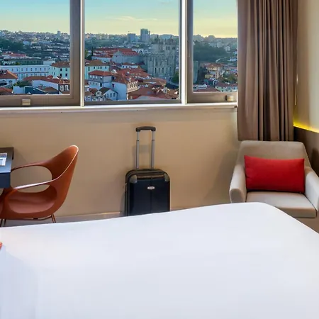 Mercure Centro Santa Catarina 4* Oporto