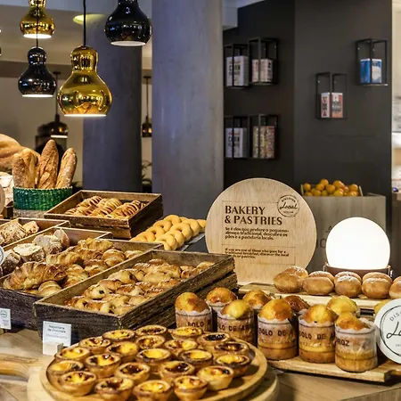 Hotel Mercure Centro Santa Catarina 4*