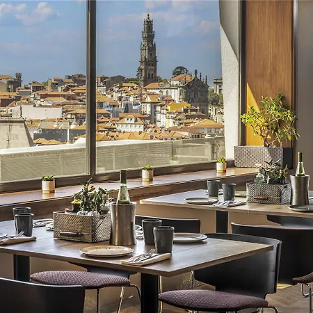 Mercure Centro Santa Catarina 4* 포르투