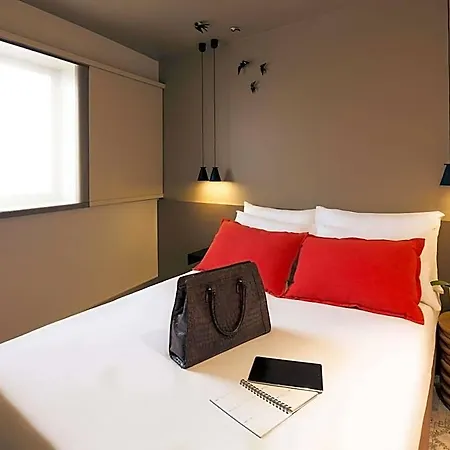 Otel Mercure Centro Santa Catarina Porto