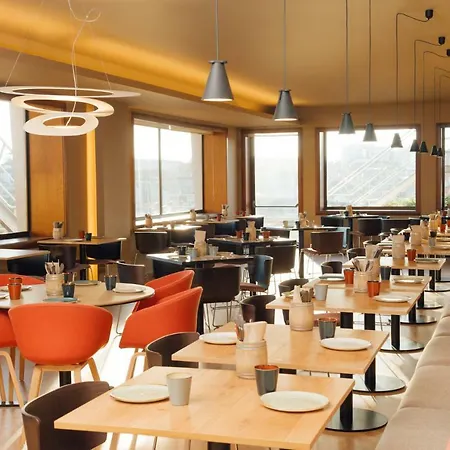 Mercure Centro Santa Catarina 4* Oporto