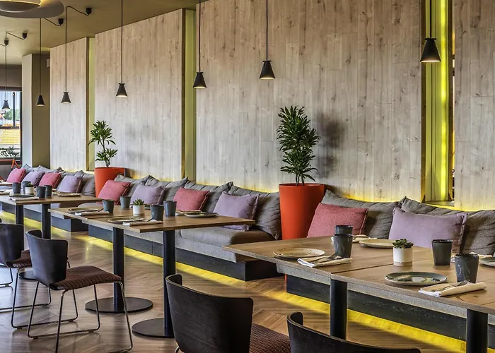 Mercure Centro Santa Catarina Порту