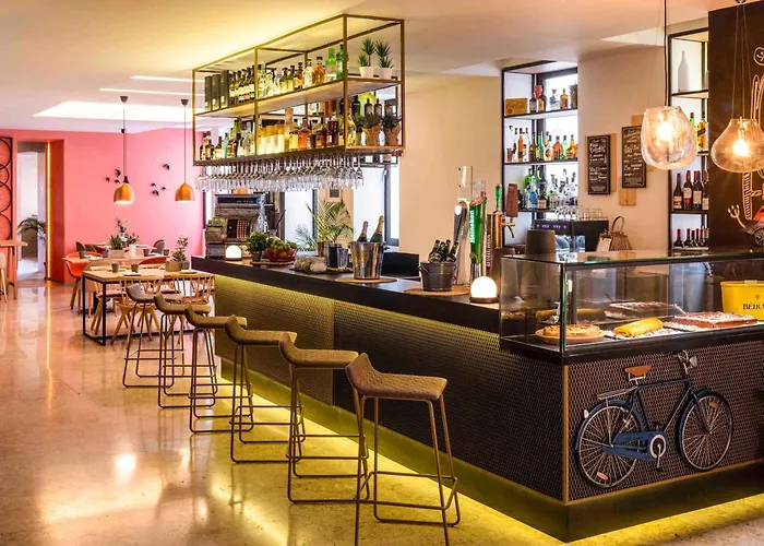 Mercure Centro Santa Catarina 4* Порту