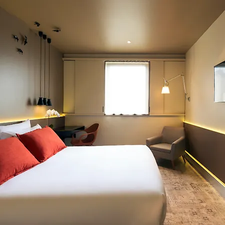 Mercure Centro Santa Catarina Otel 4*