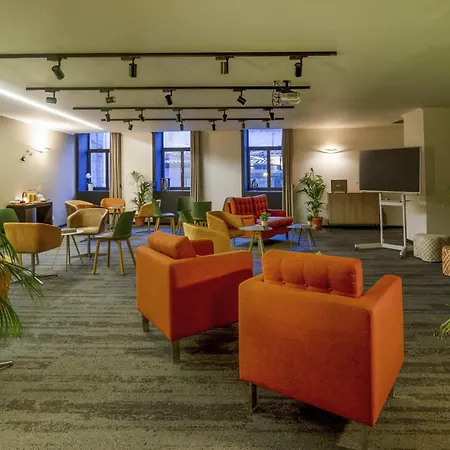 Hotel Mercure Centro Santa Catarina 4*