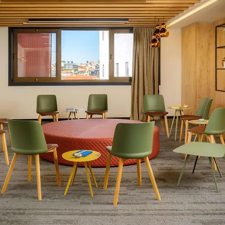 Mercure Centro Santa Catarina 4* Oporto