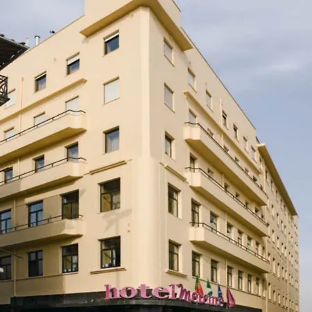 Otel Mercure Centro Santa Catarina Porto