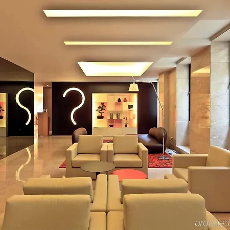 מלון Mercure Centro Santa Catarina