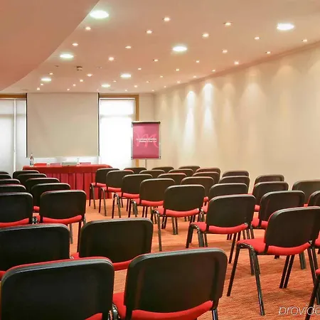 Mercure Centro Santa Catarina מלון