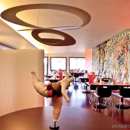מלון Mercure Centro Santa Catarina
