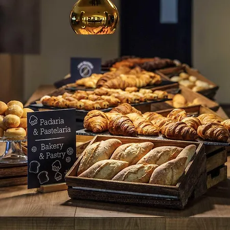 Mercure Centro Santa Catarina מלון 4*