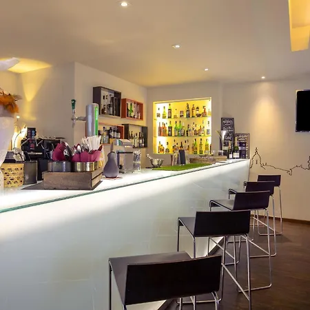호텔 Mercure Centro Santa Catarina 4*